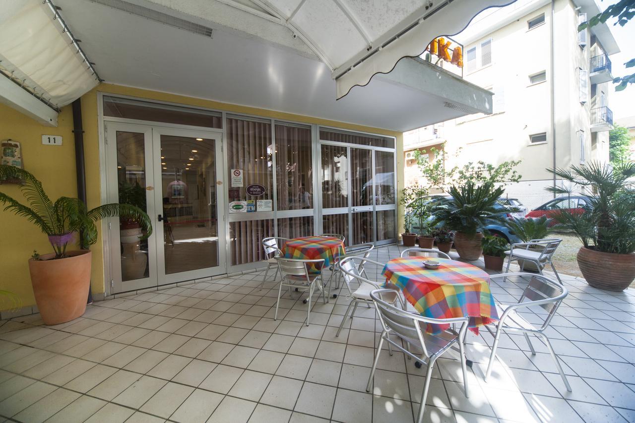 Hotel Erika Rimini Esterno foto