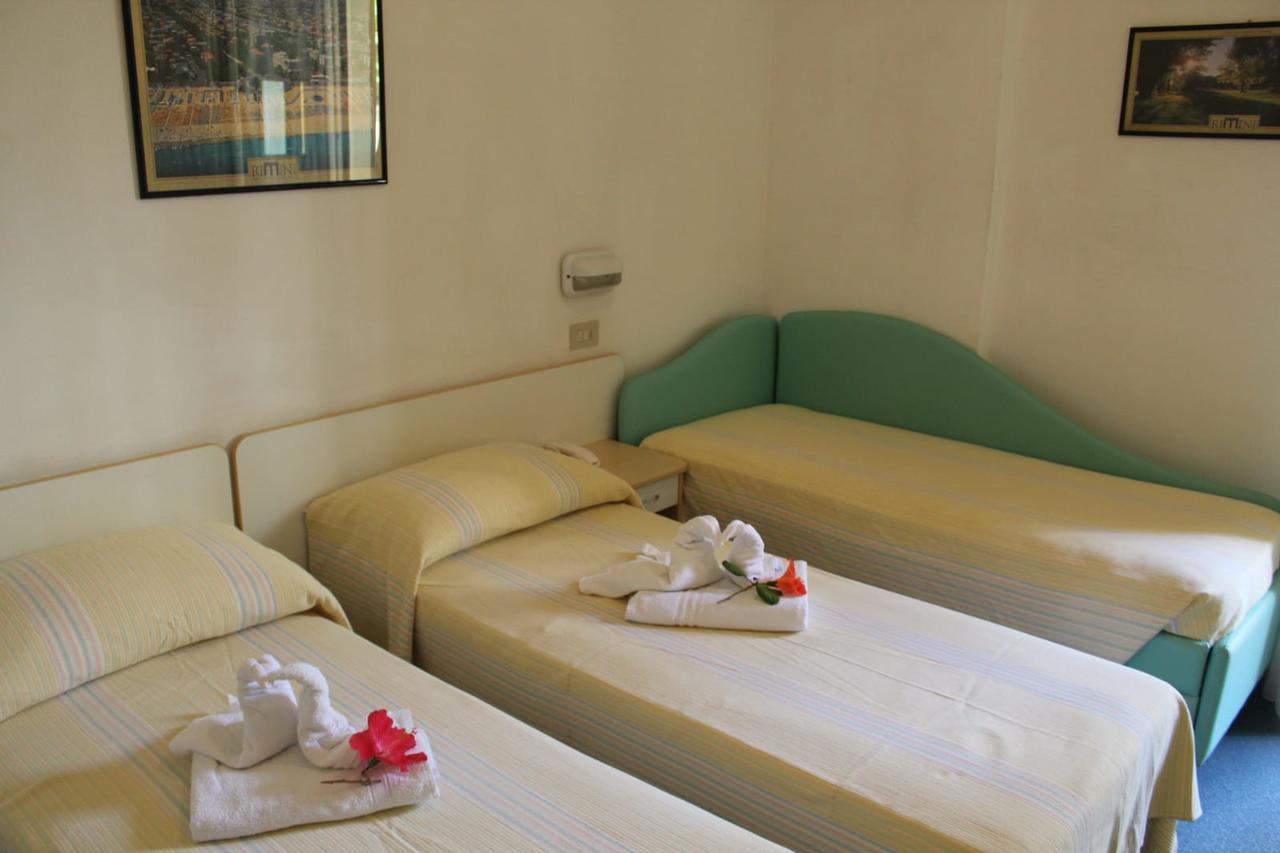 Hotel Erika Rimini Esterno foto